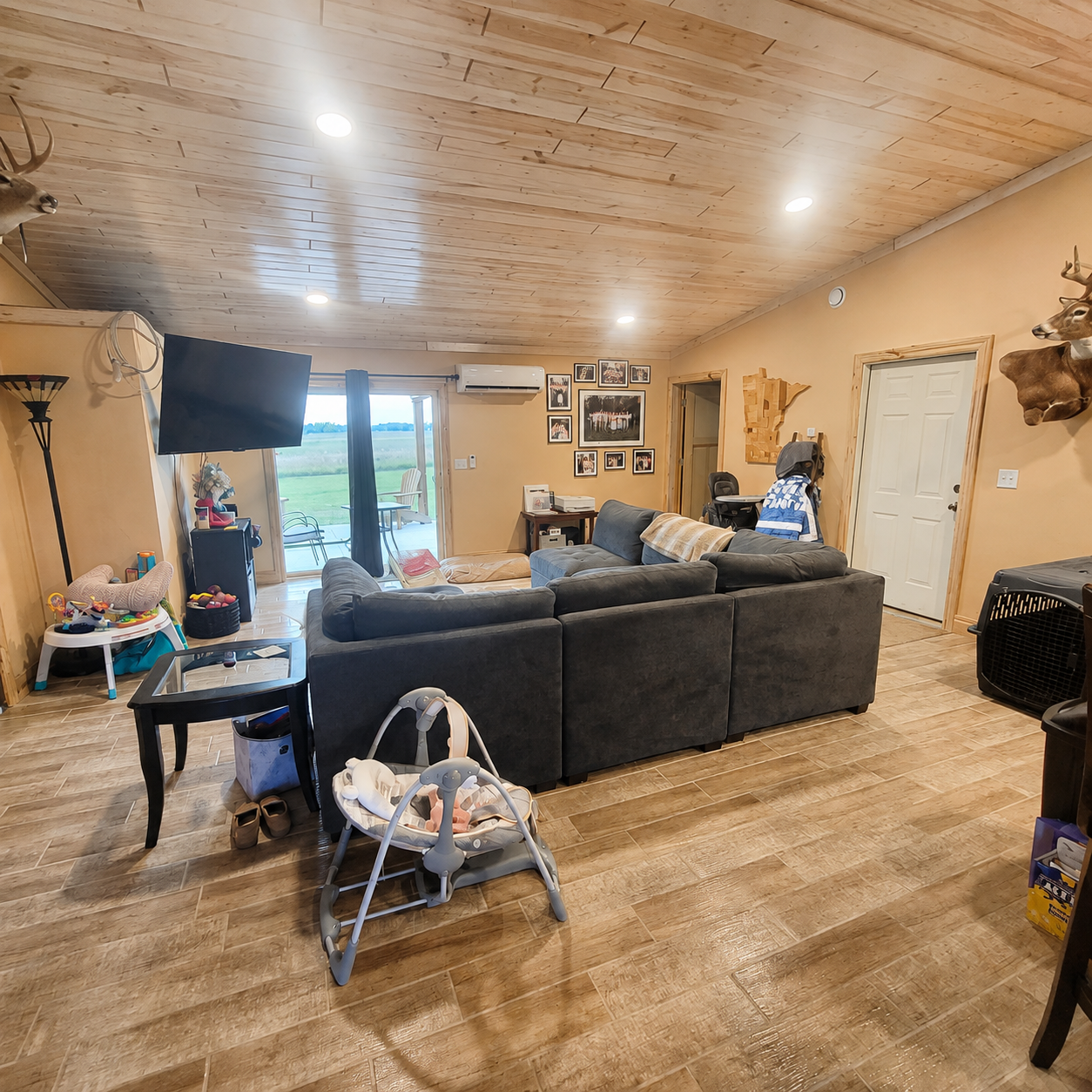 202 Cozy Oak Drive E Property Photo 14