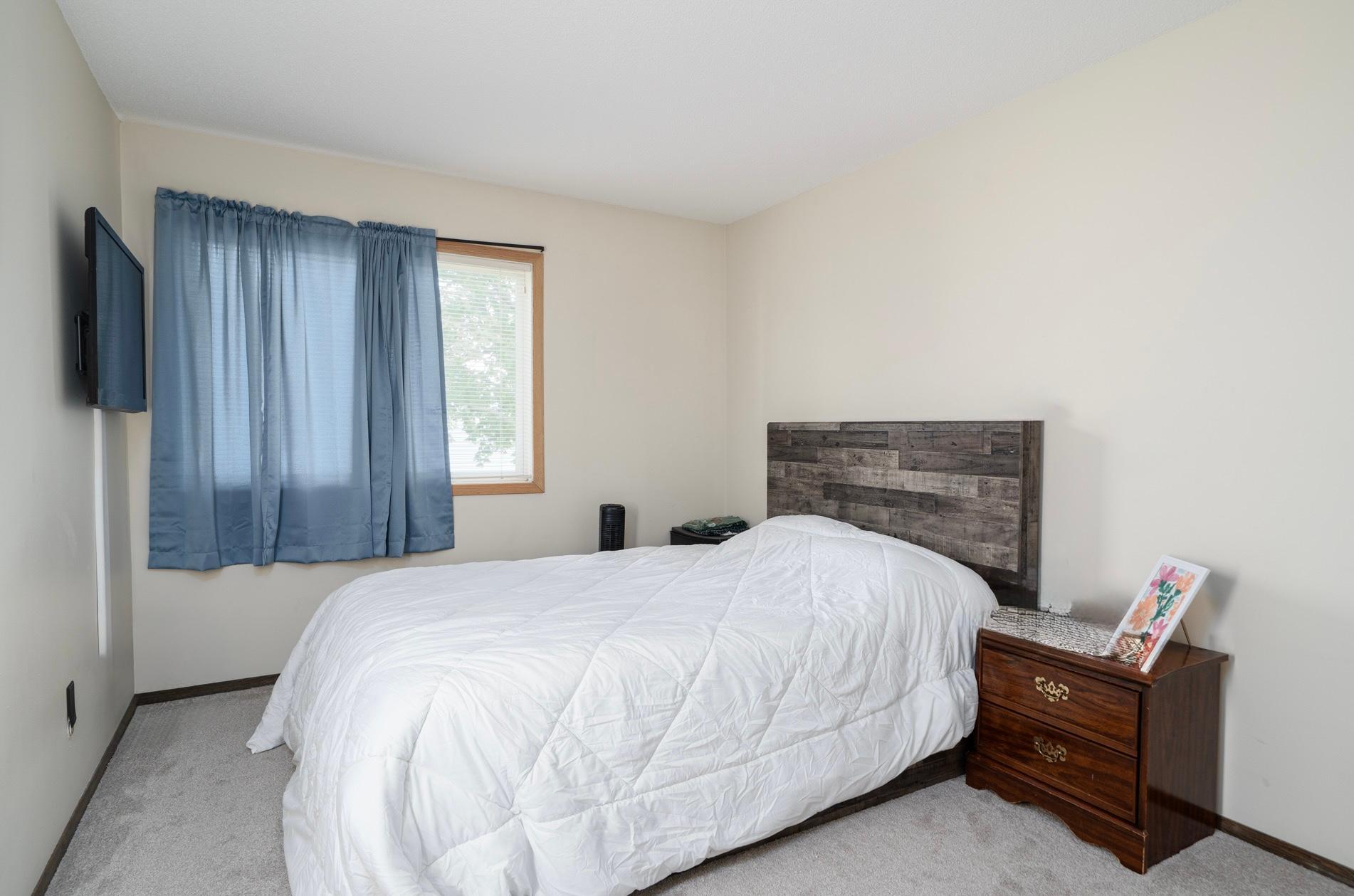 132 Demont Avenue E 326 Property Photo 17