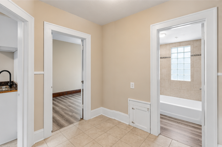 3407 Logan Avenue N Property Photo 17