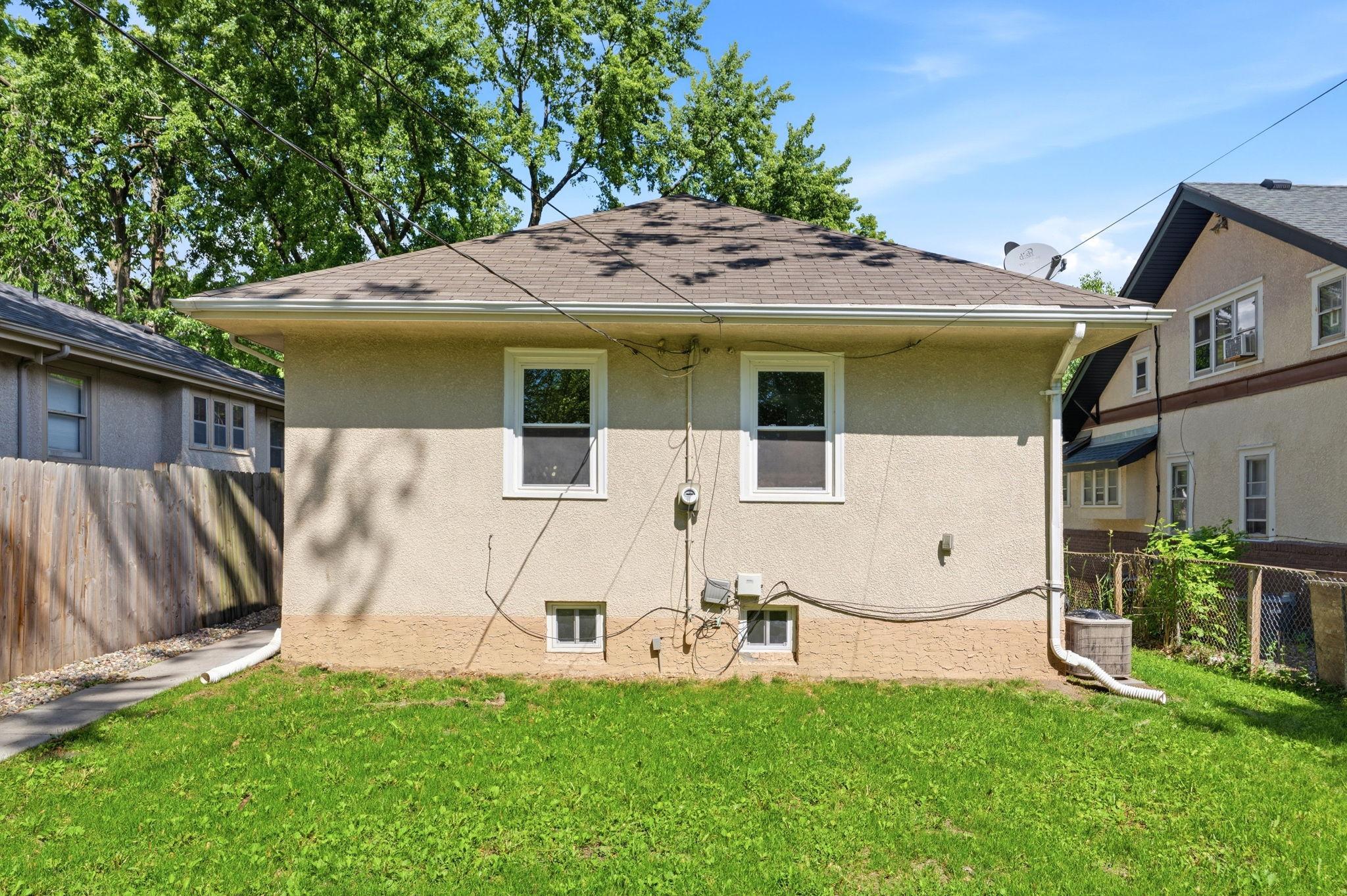 3407 Logan Avenue N Property Photo 47