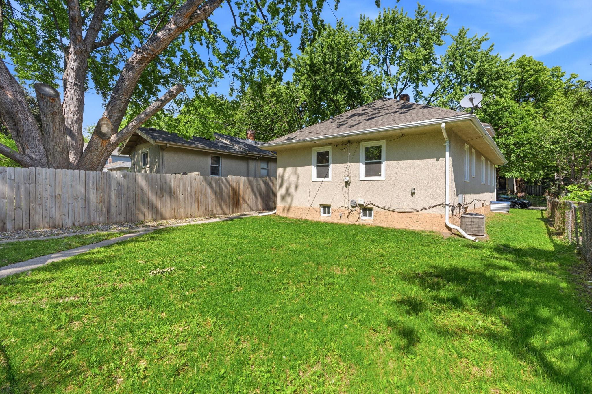 3407 Logan Avenue N Property Photo 48