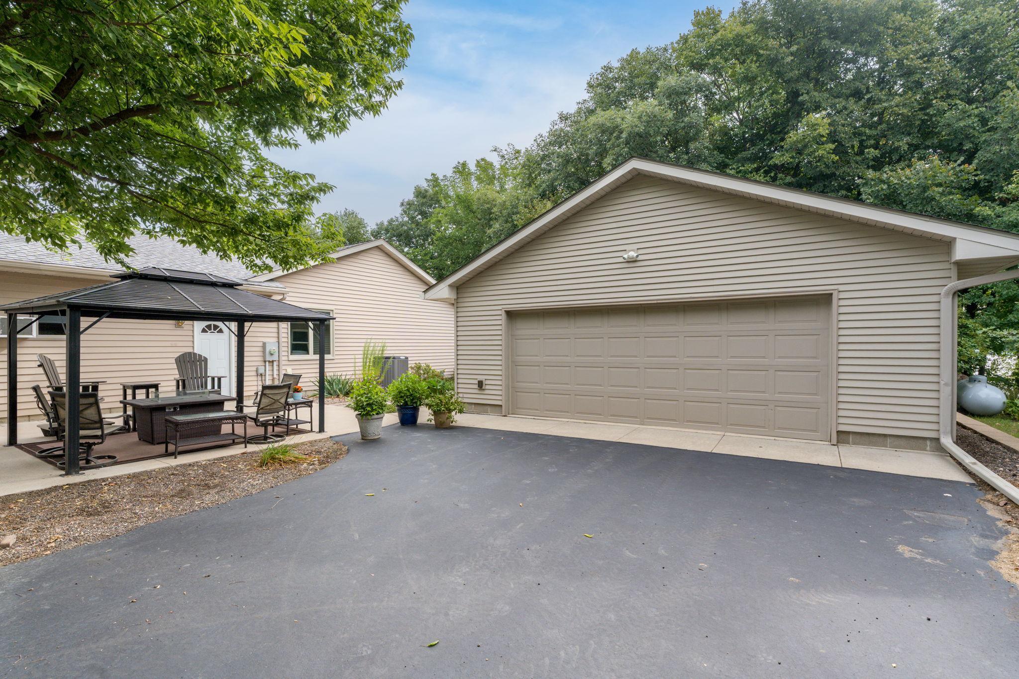 142 Jacks Drive Property Photo 49