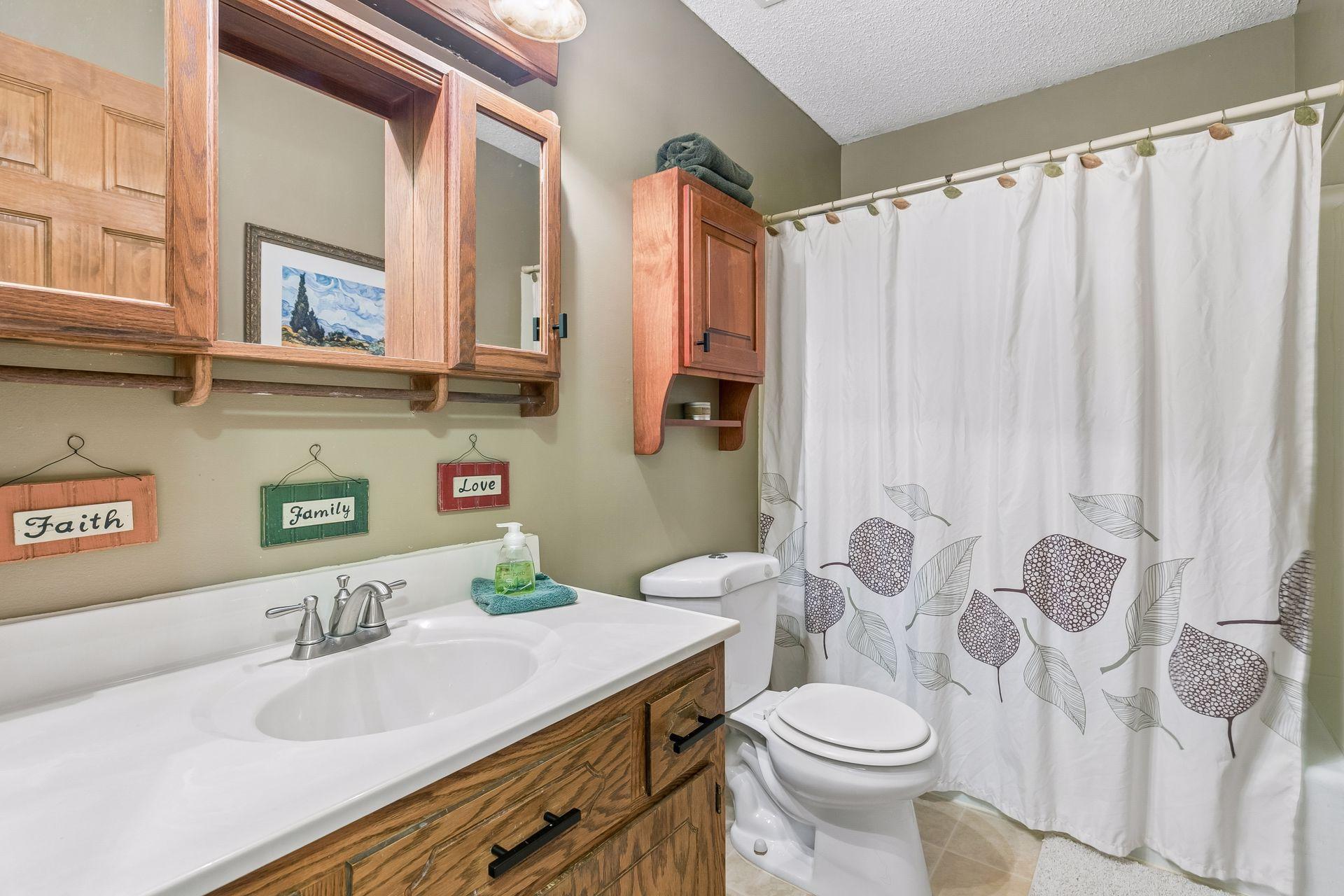 20749 Italy Avenue Property Photo 21