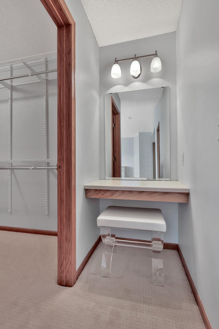 17408 Tessmer Court Property Photo 18