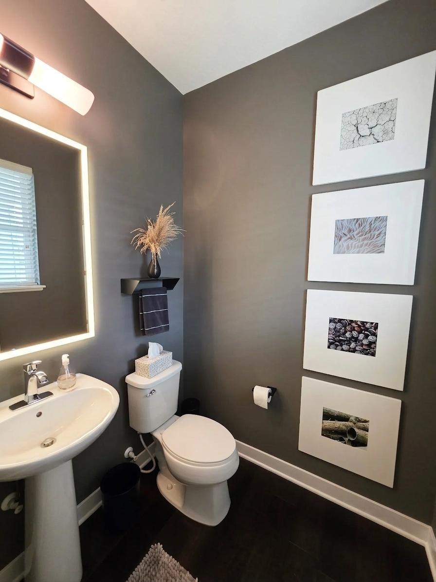1305 Interlachen Drive Property Photo 4