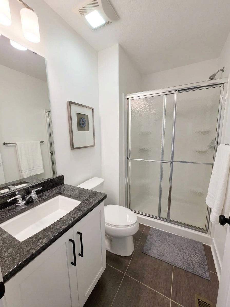1305 Interlachen Drive Property Photo 27