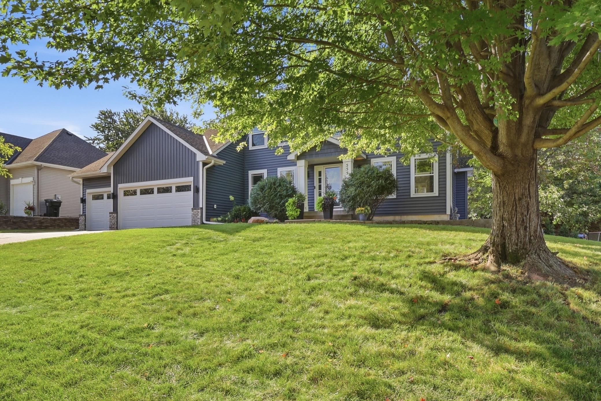 555 White Pine Way Property Photo 42