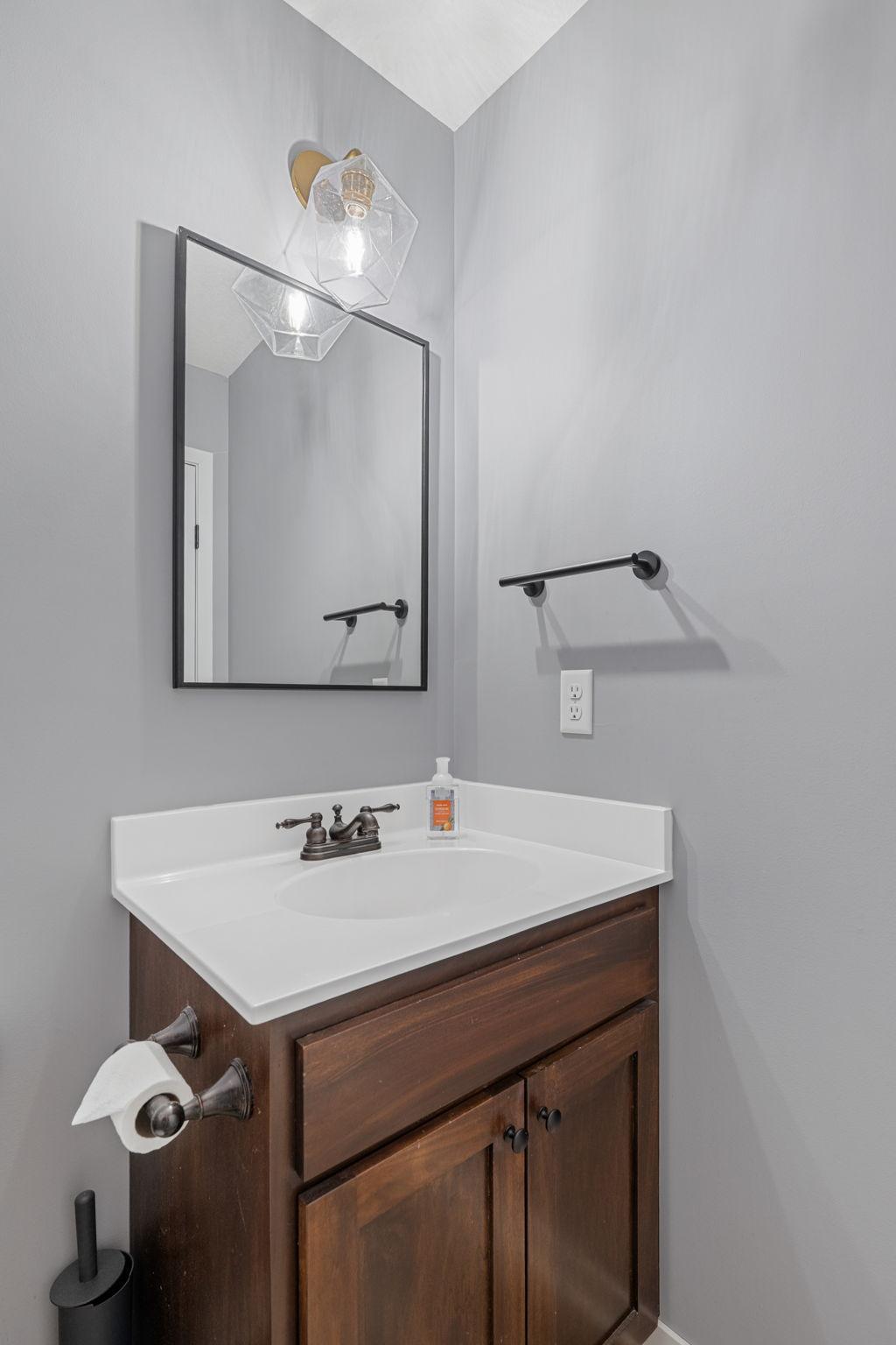 3062 Walden Drive Property Photo 17