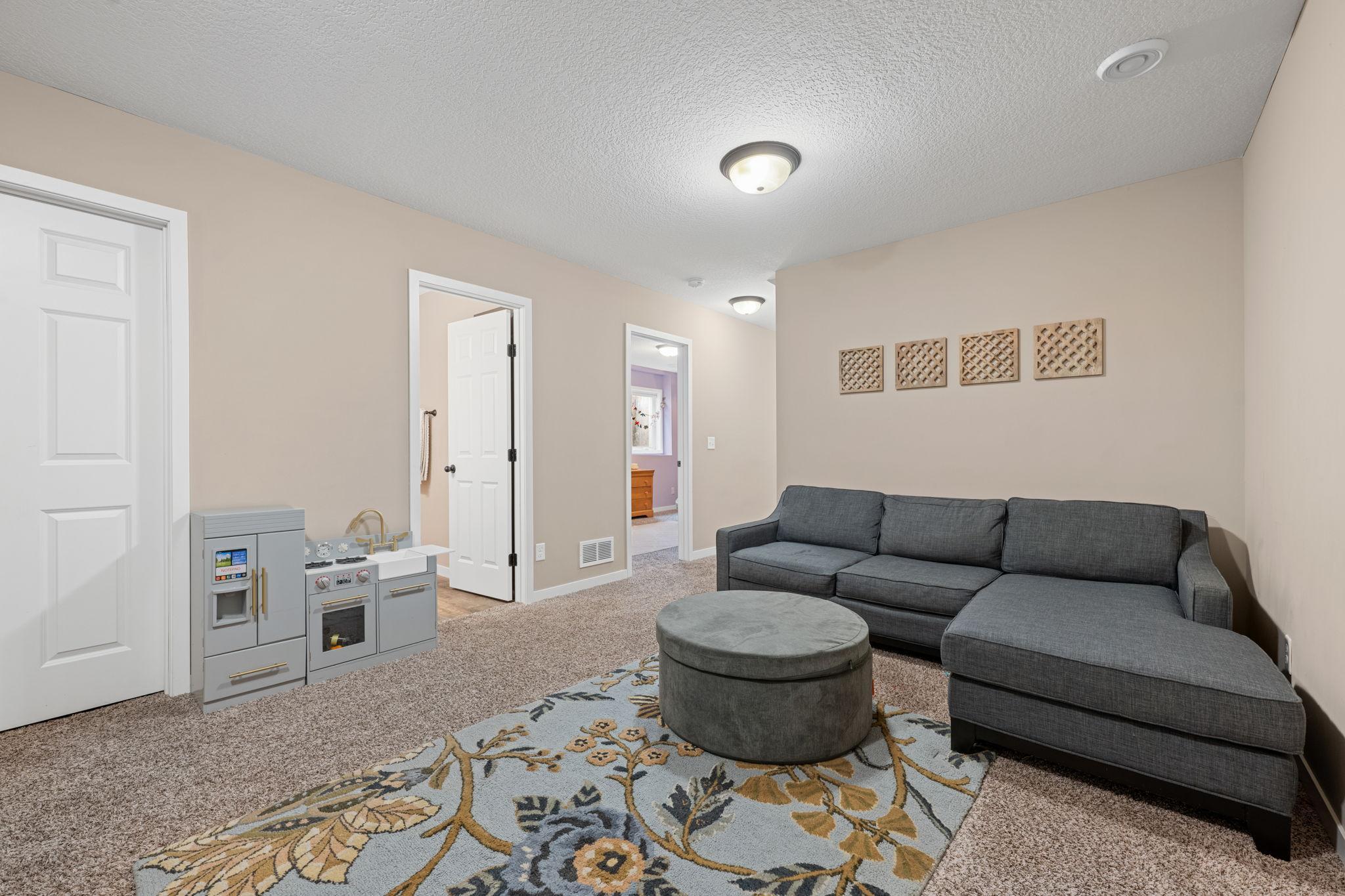 3062 Walden Drive Property Photo 35
