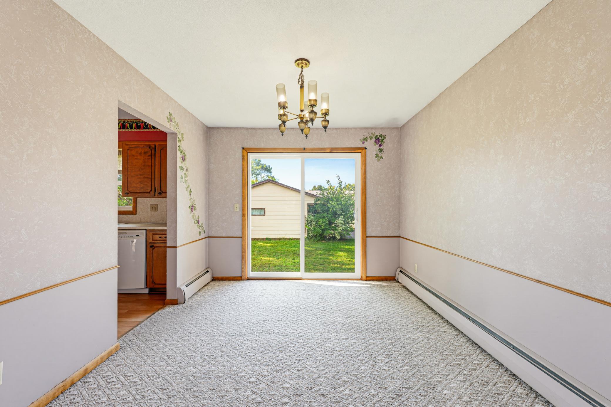 64 9th Avenue Ne Property Photo 10