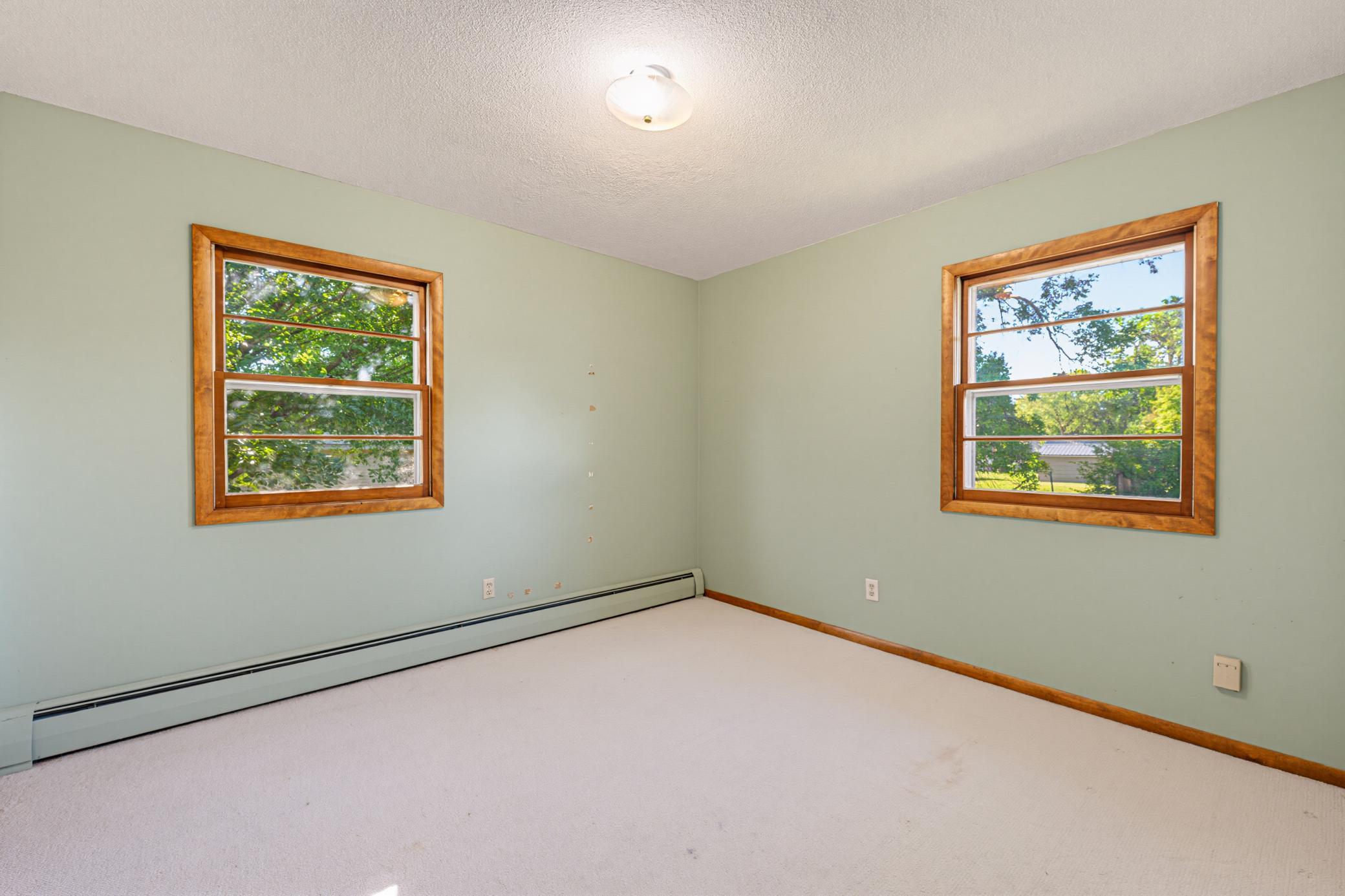 64 9th Avenue Ne Property Photo 15