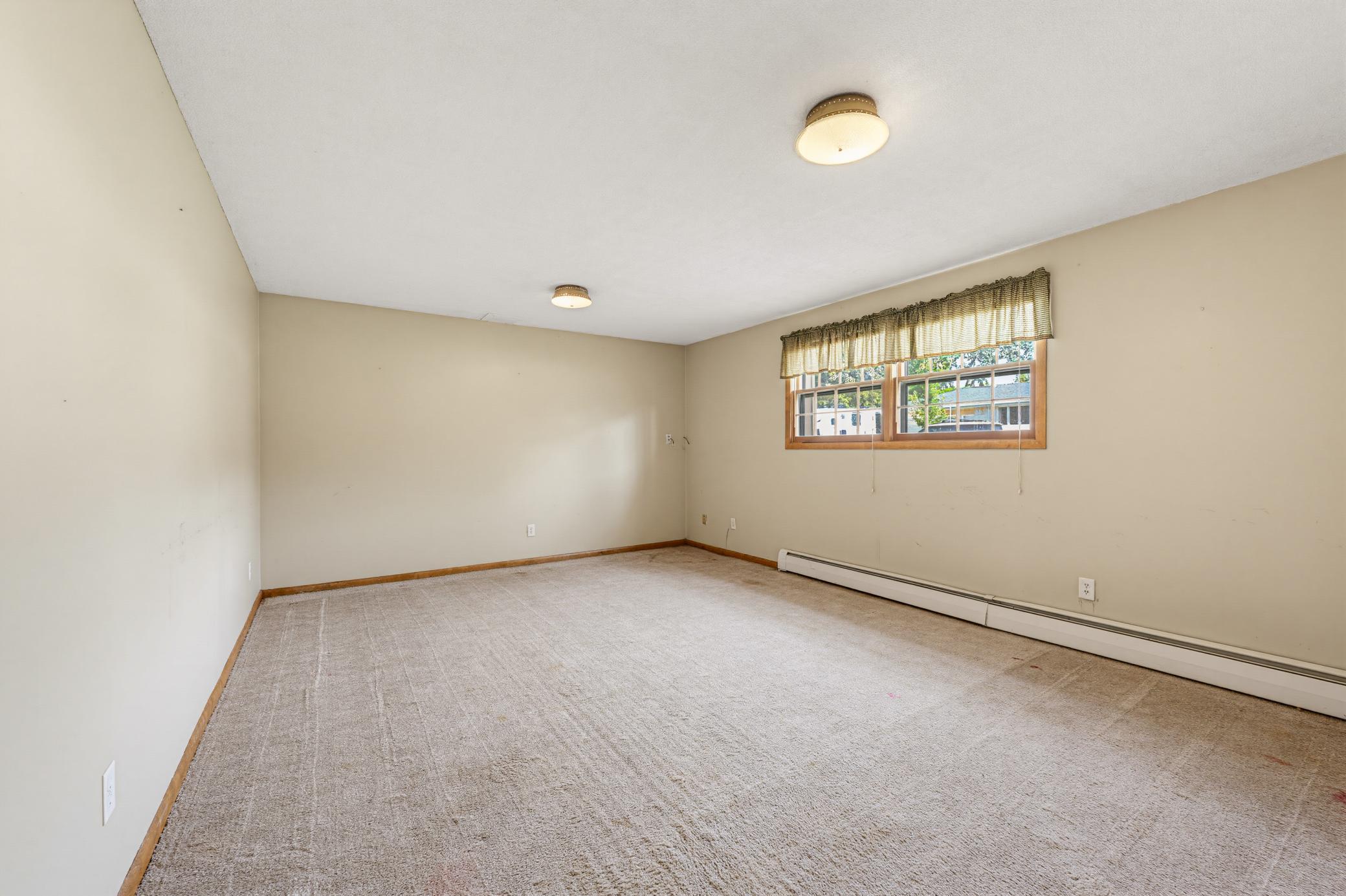 64 9th Avenue Ne Property Photo 17