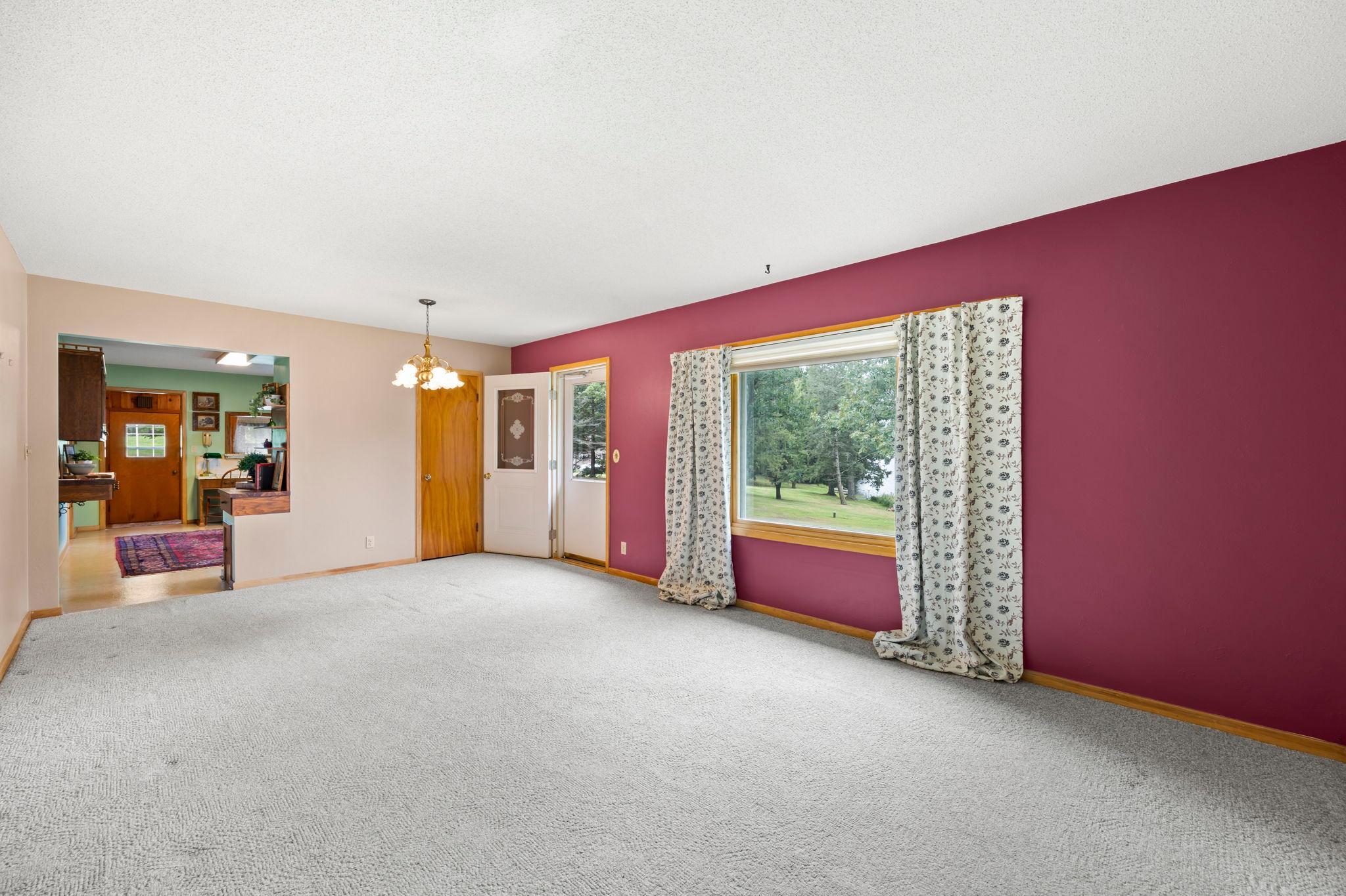 2513 E Grenquist Lake Lane Property Photo 28