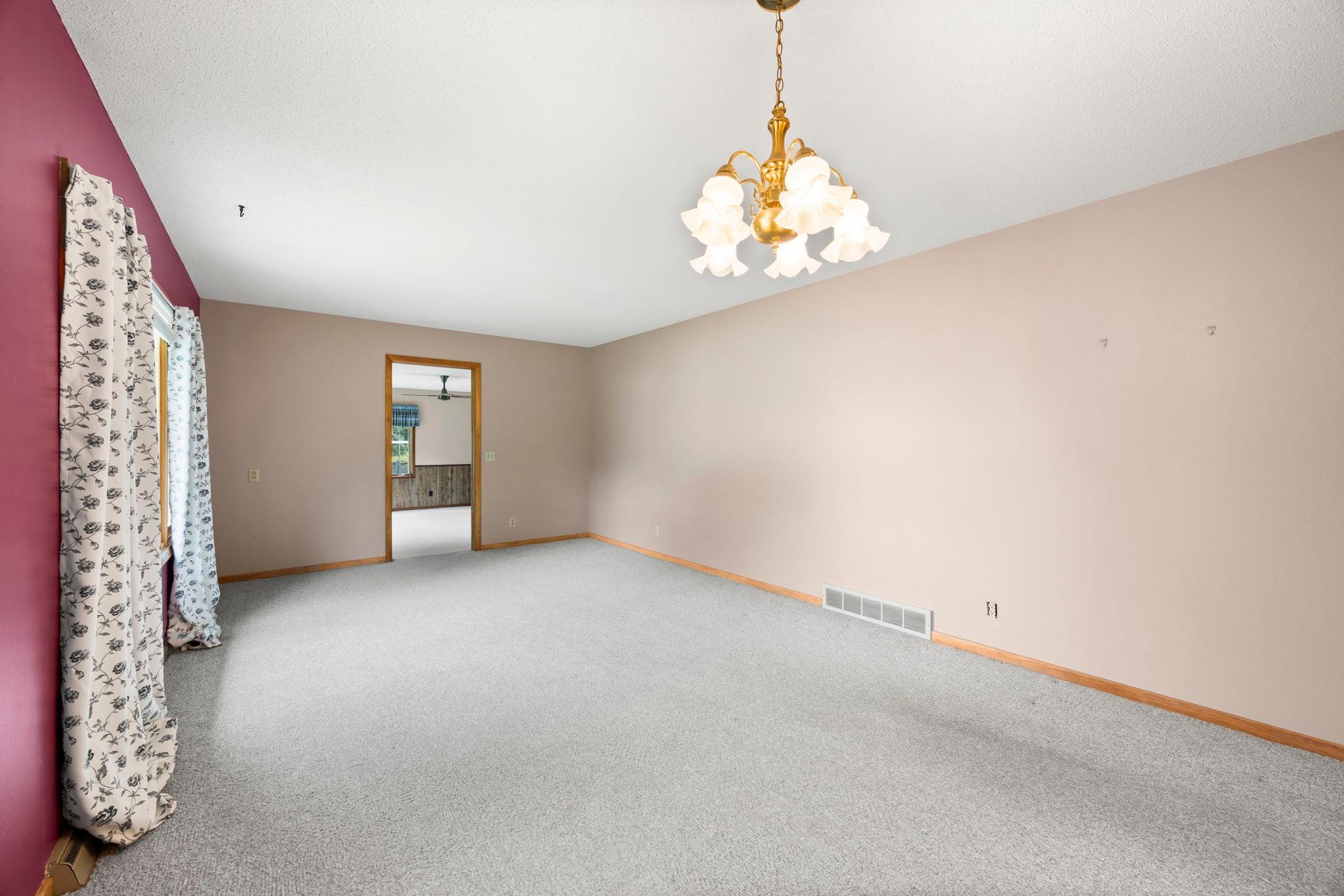 2513 E Grenquist Lake Lane Property Photo 31