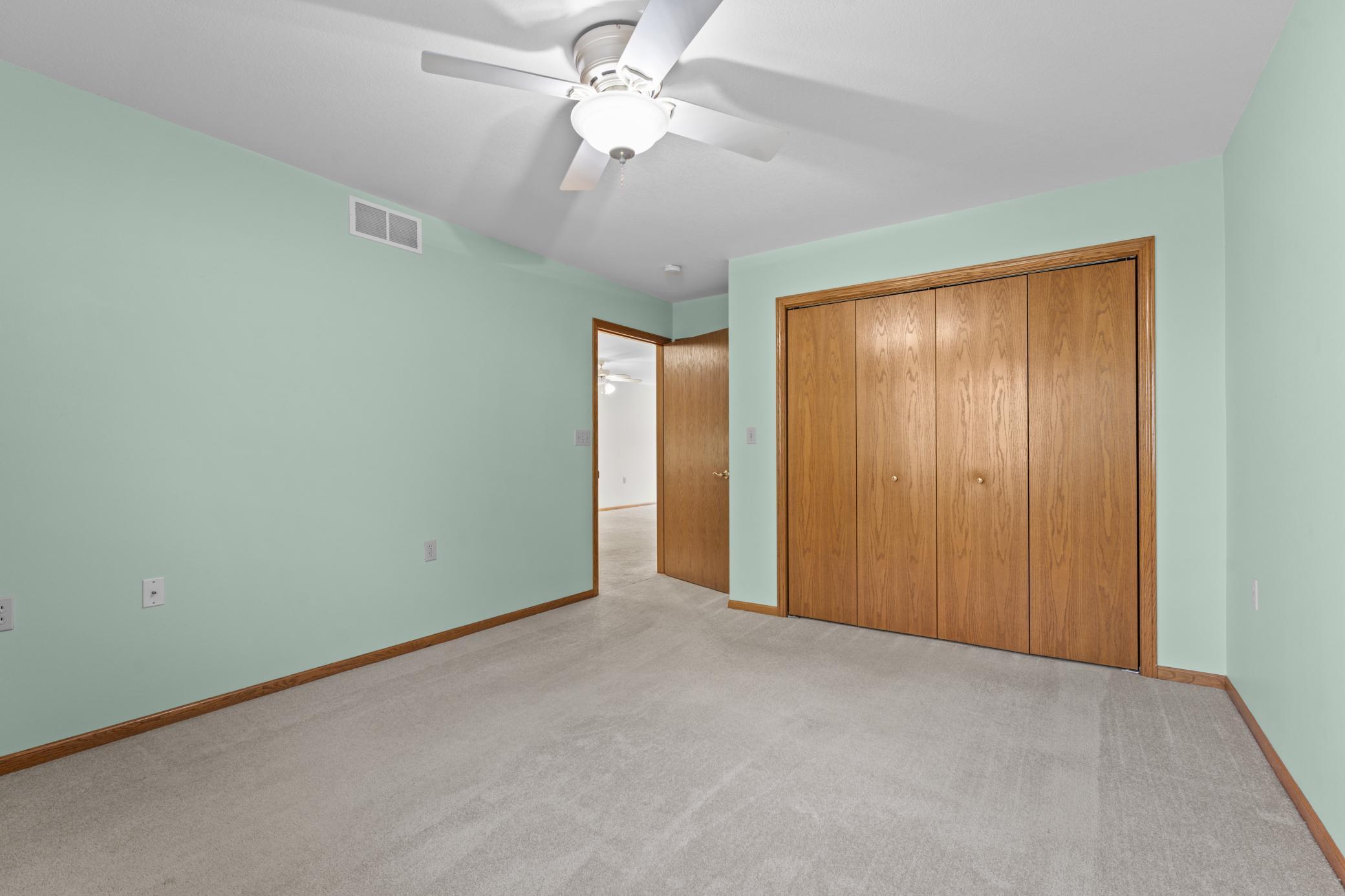 527 1st Avenue Se Property Photo 14