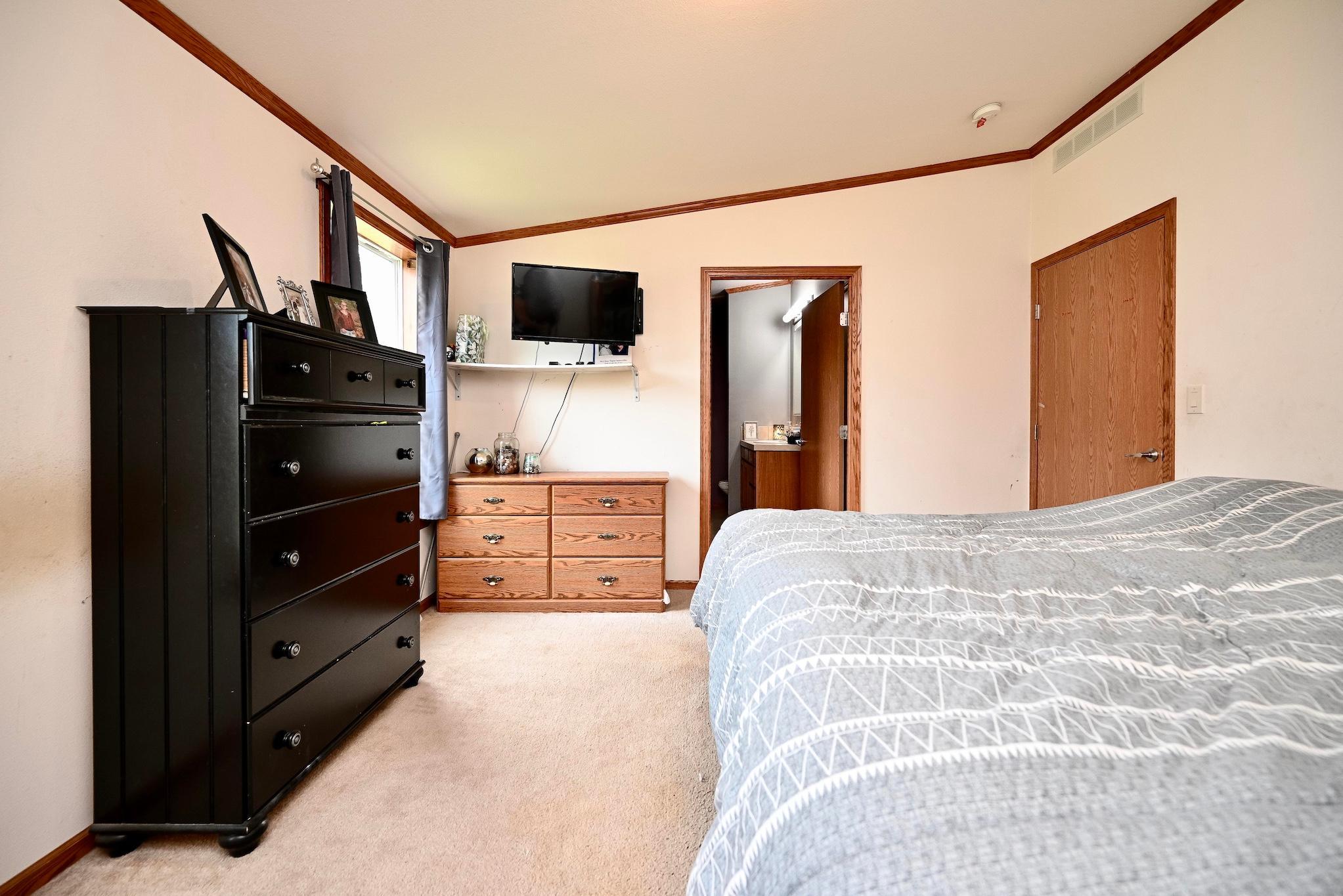 405 E Rushford Avenue Property Photo 10