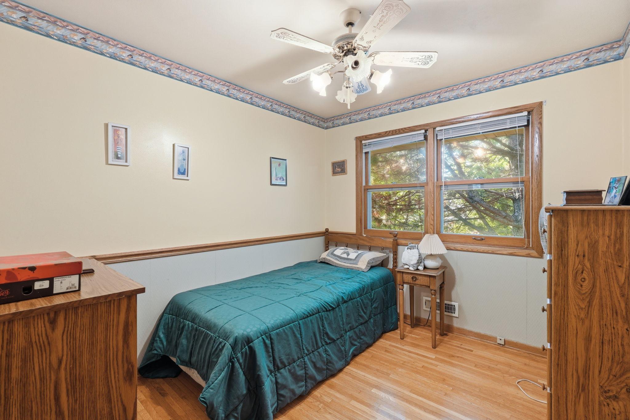 2829 Burnside Avenue Property Photo 11