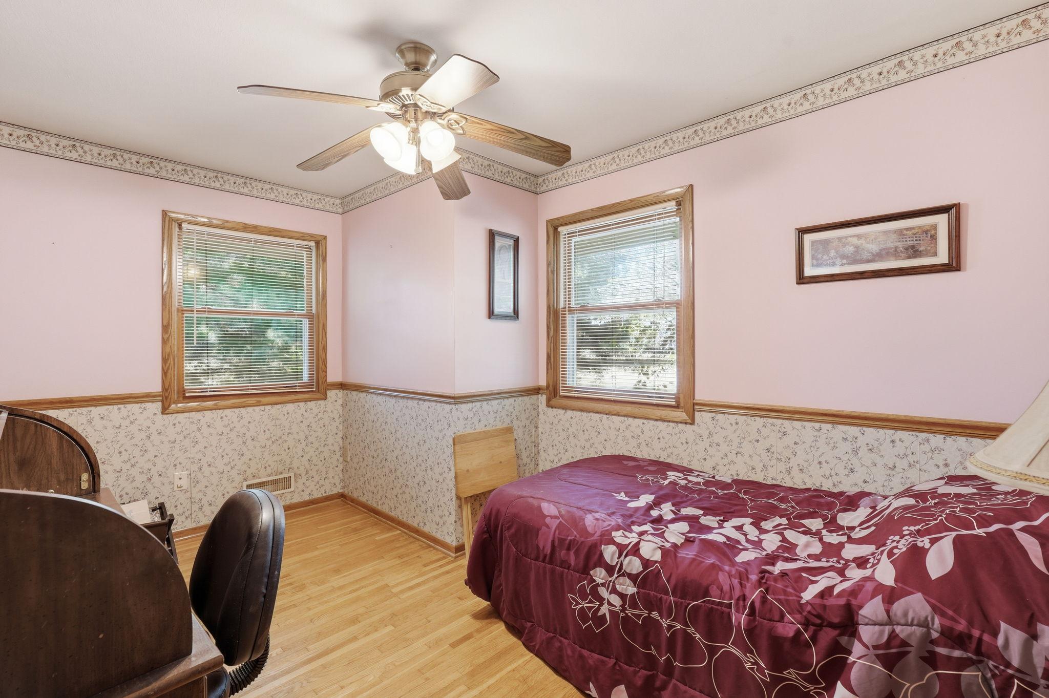 2829 Burnside Avenue Property Photo 12