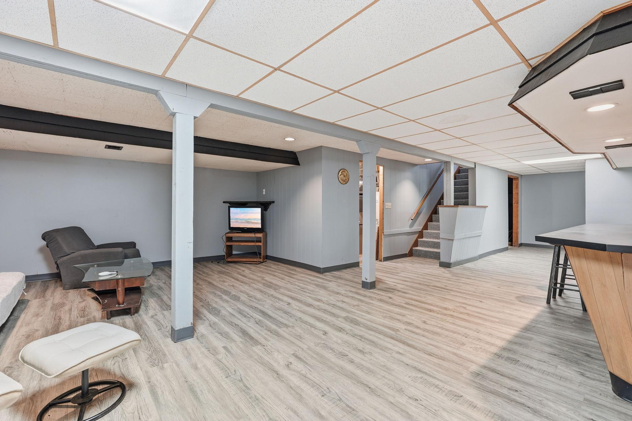 2829 Burnside Avenue Property Photo 17