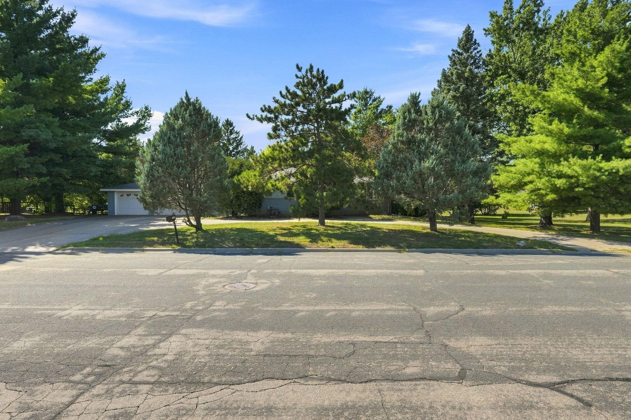 2829 Burnside Avenue Property Photo 27