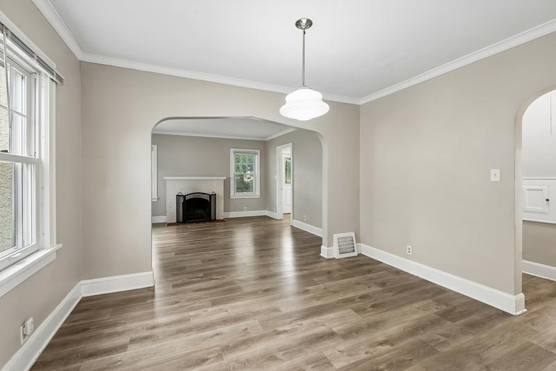 5217 Columbus Avenue Property Photo 13