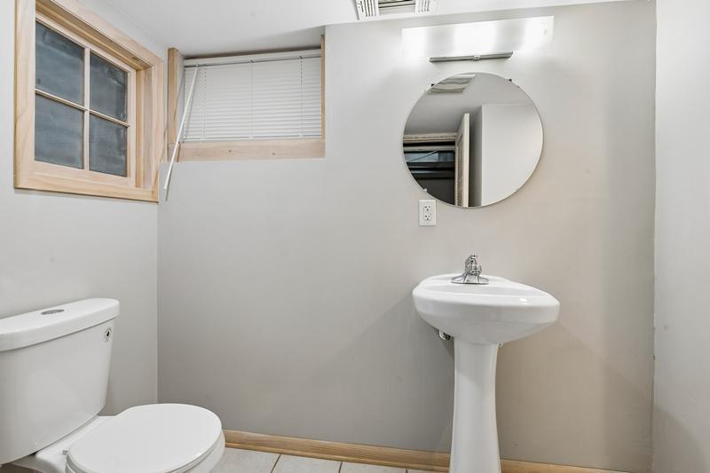 5217 Columbus Avenue Property Photo 39