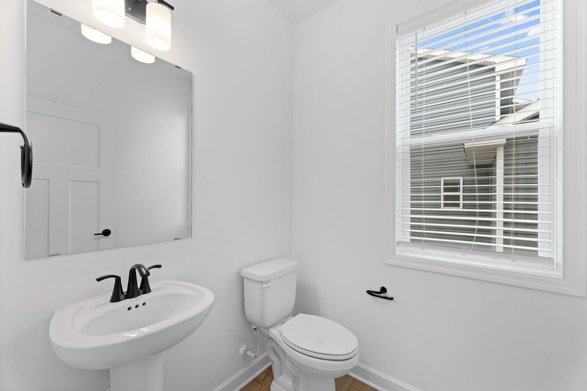 737 Jandel Cove Ne Property Photo 14