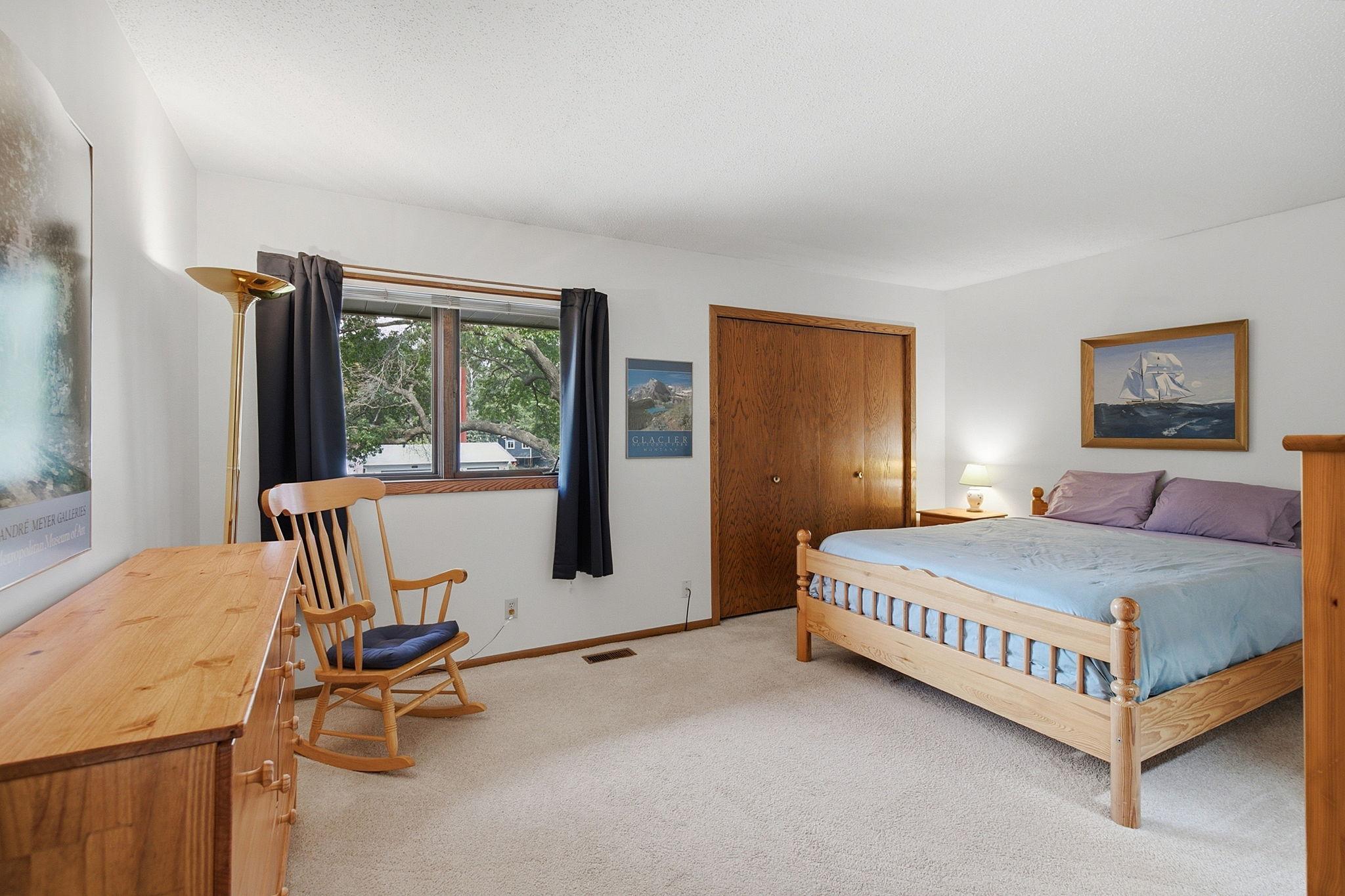 948 Waterford Drive W Property Photo 24