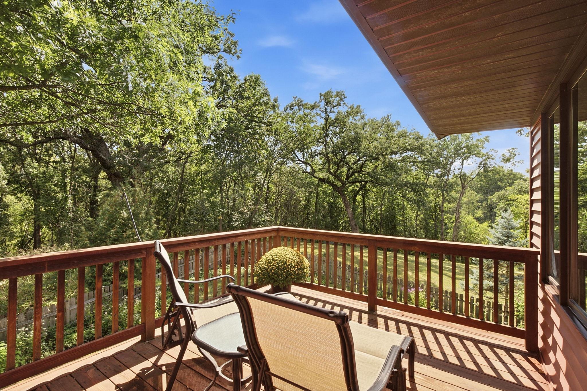 948 Waterford Drive W Property Photo 38