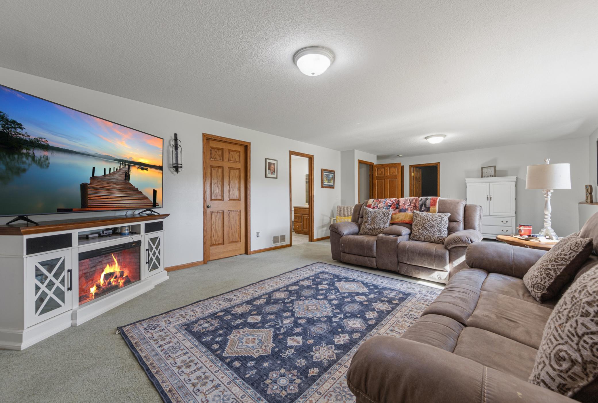 217 Inverness Drive Property Photo 35