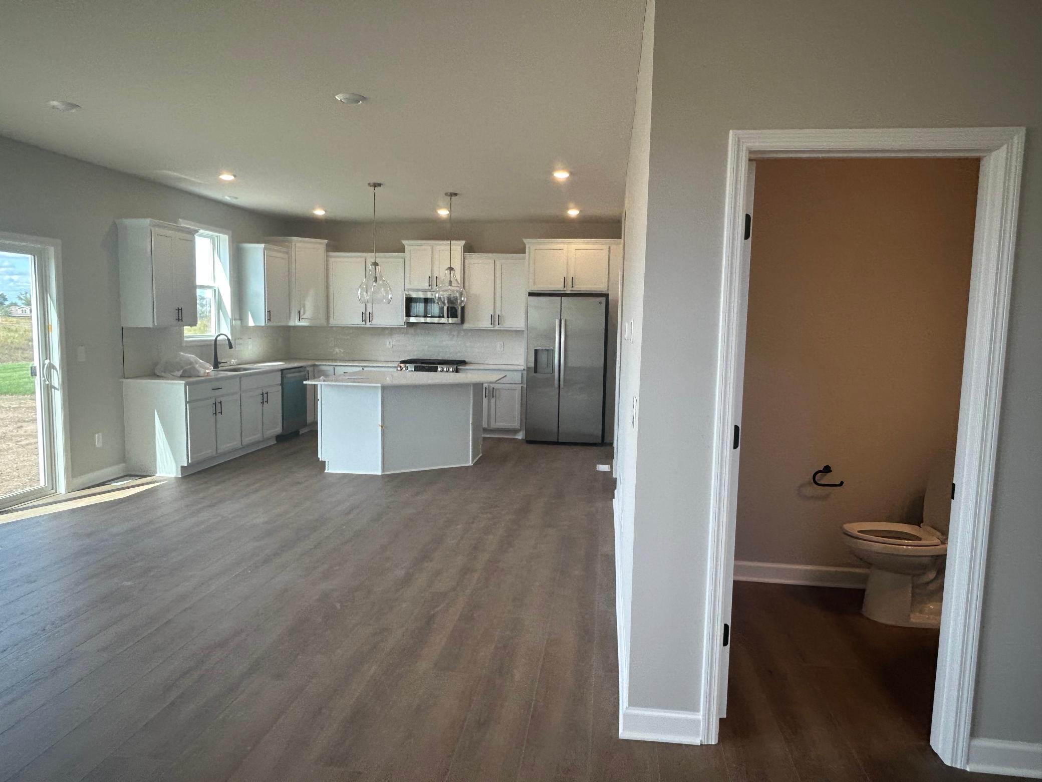 12397 Holden Way Property Photo 4