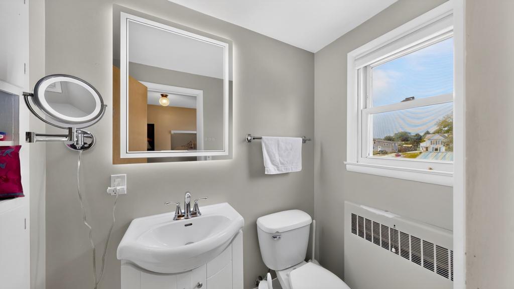 703 N Marshall Street Property Photo 62