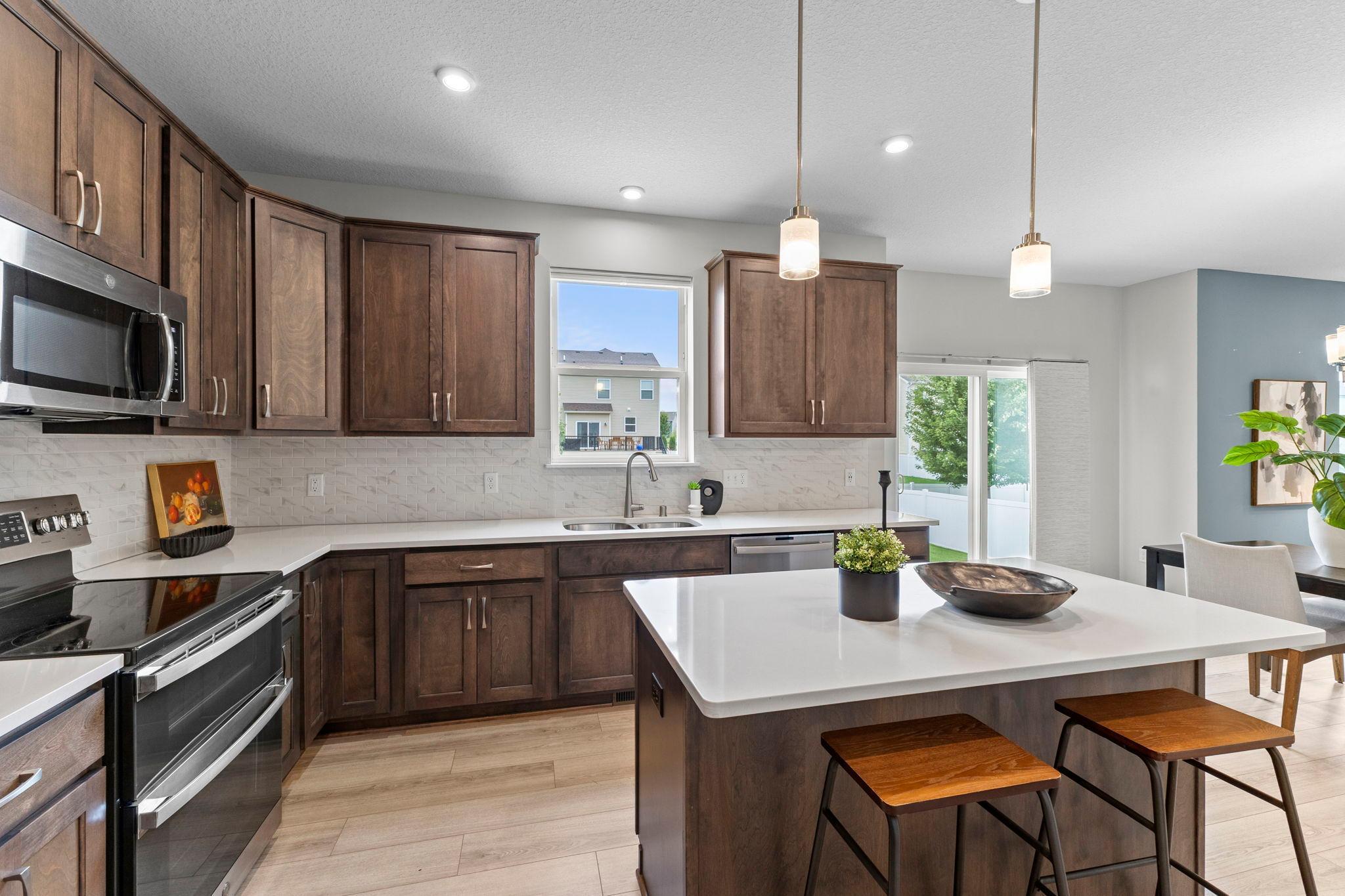 18097 Hartlin Avenue Property Photo 11