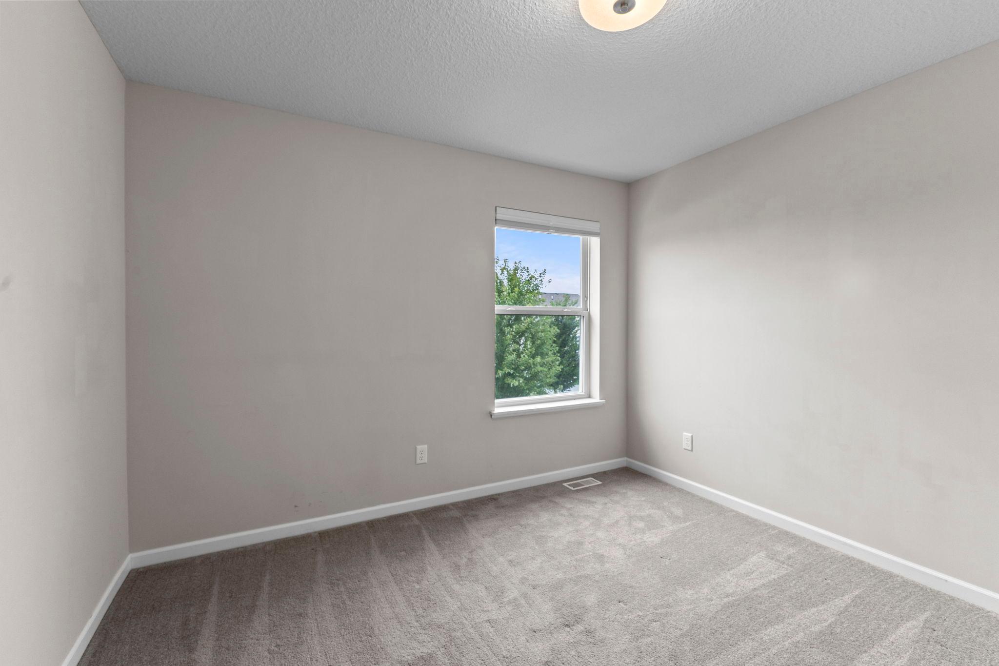 18097 Hartlin Avenue Property Photo 26