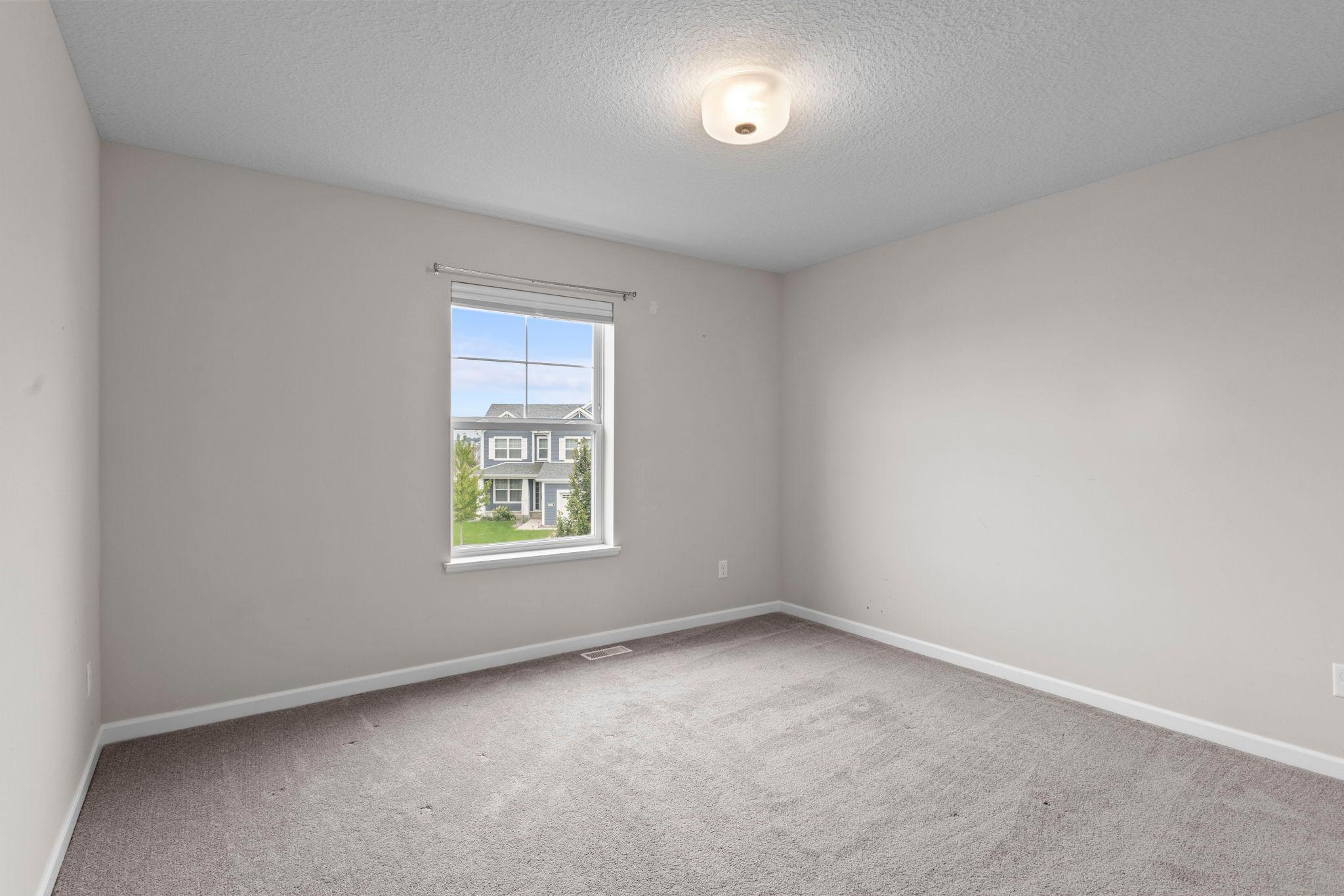 18097 Hartlin Avenue Property Photo 29