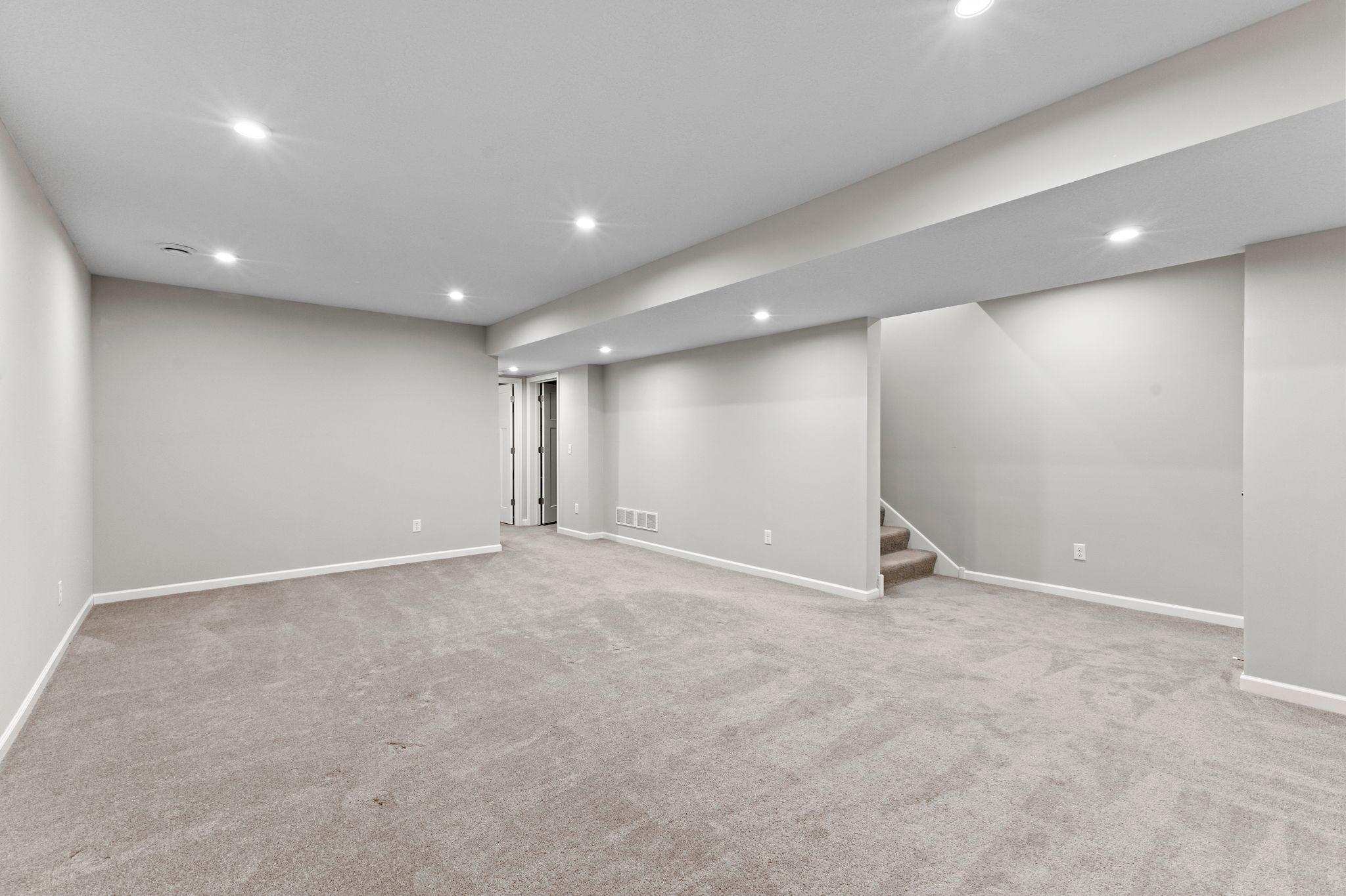 18097 Hartlin Avenue Property Photo 36