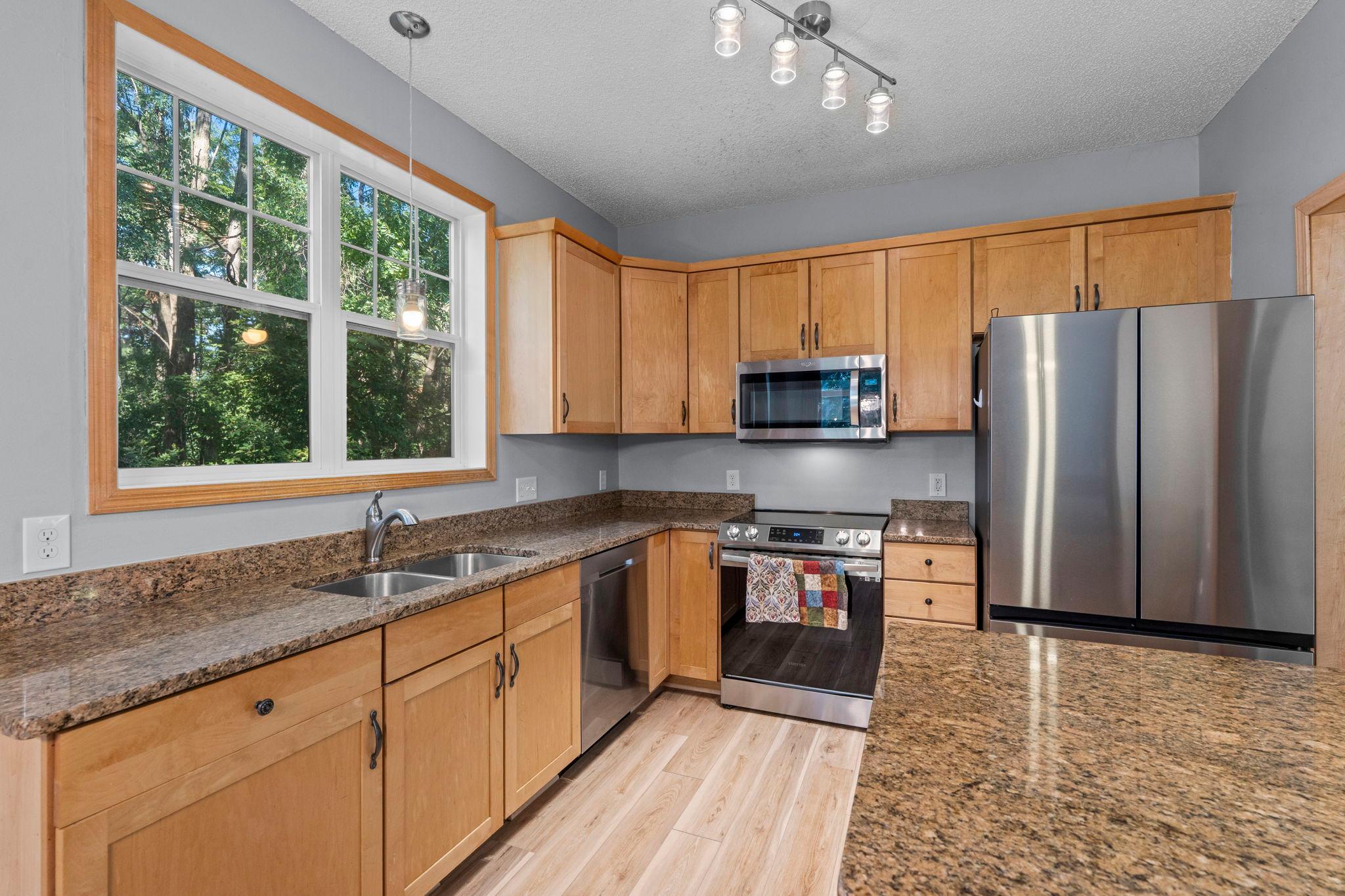 2729 Century Court Property Photo 6