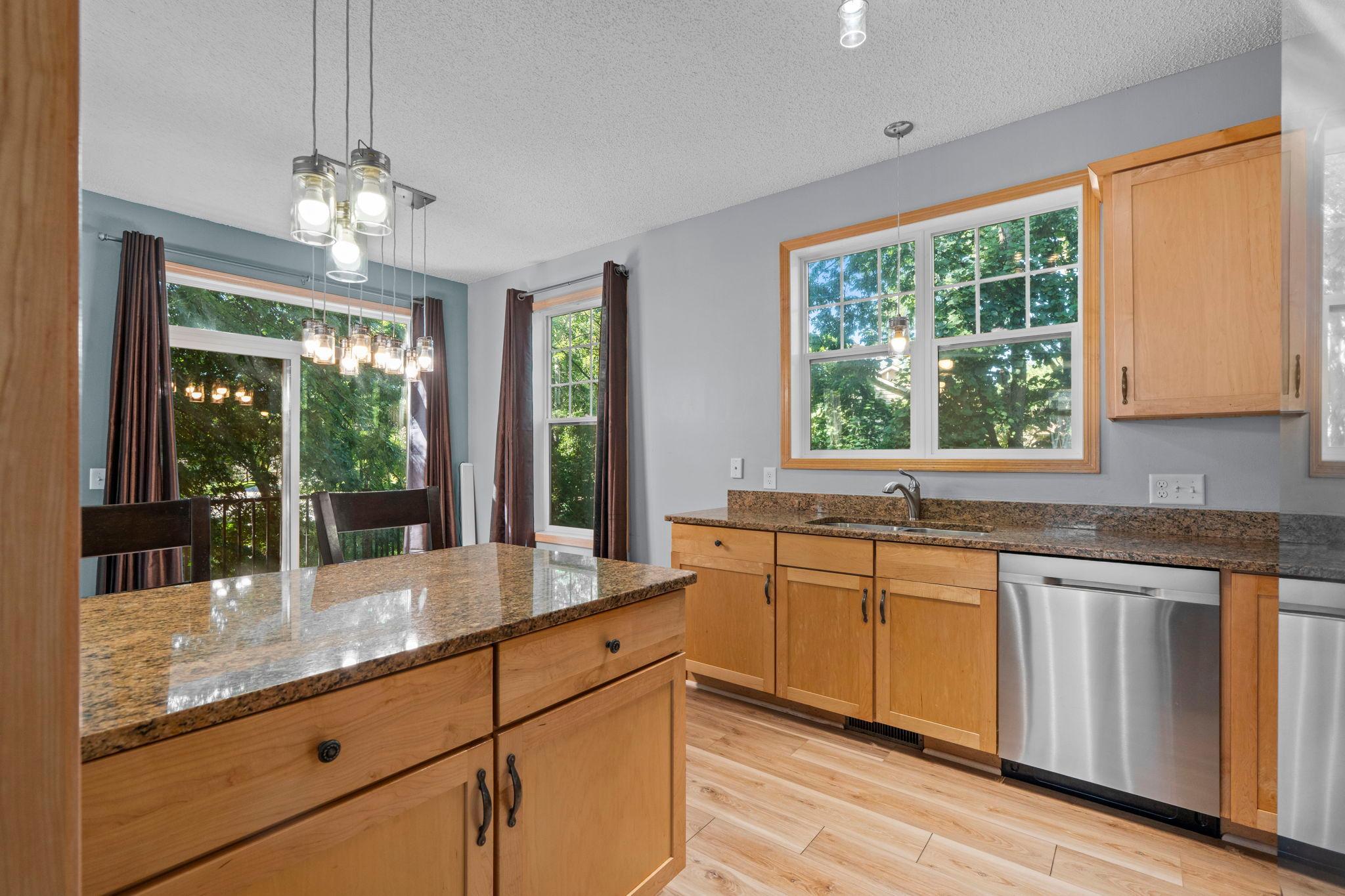 2729 Century Court Property Photo 8