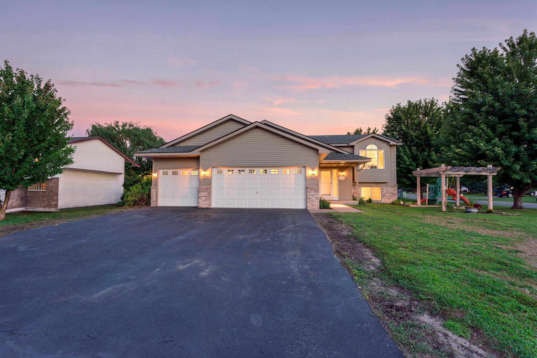 2033 Joes Lake Road Se Property Photo