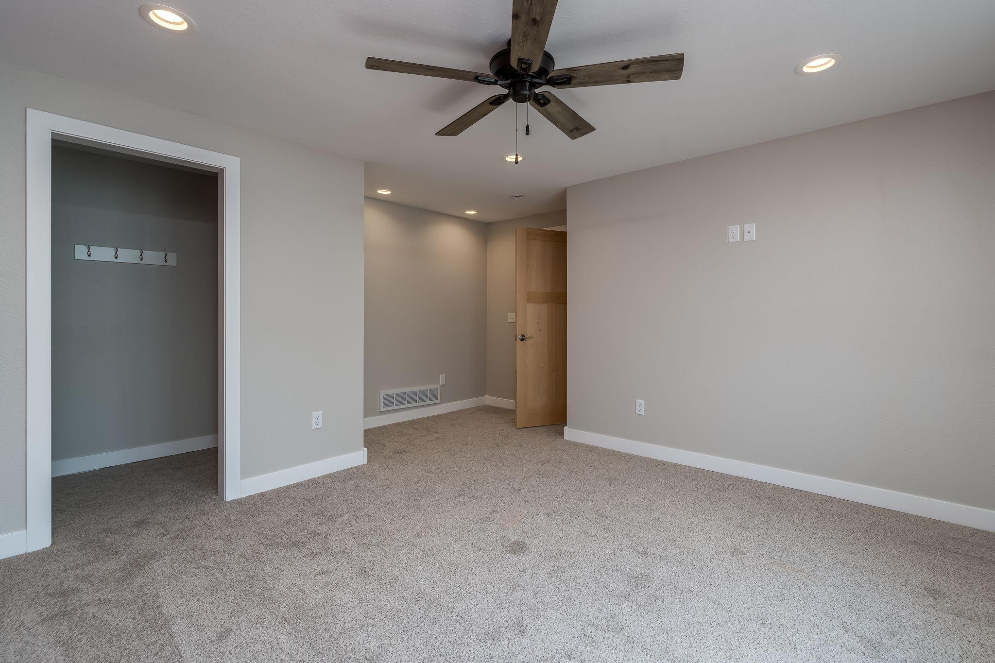 705 Maple Lane Property Photo 42