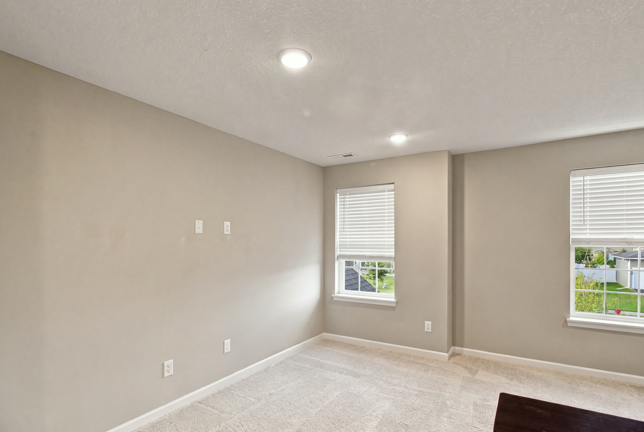 4949 Obsidian Way Property Photo 37