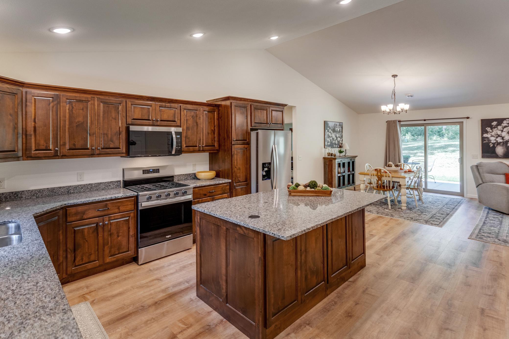 31041 Spring Loop Property Photo 5