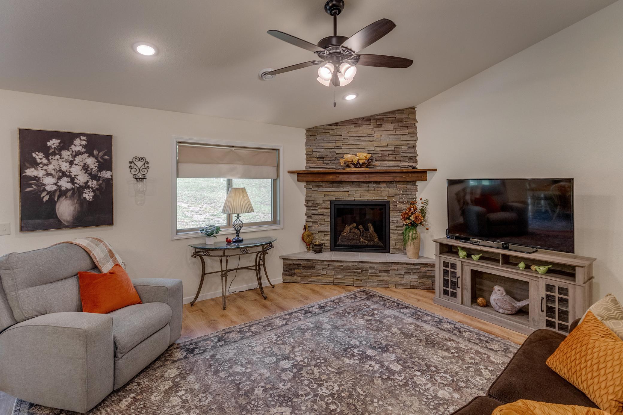 31041 Spring Loop Property Photo 12