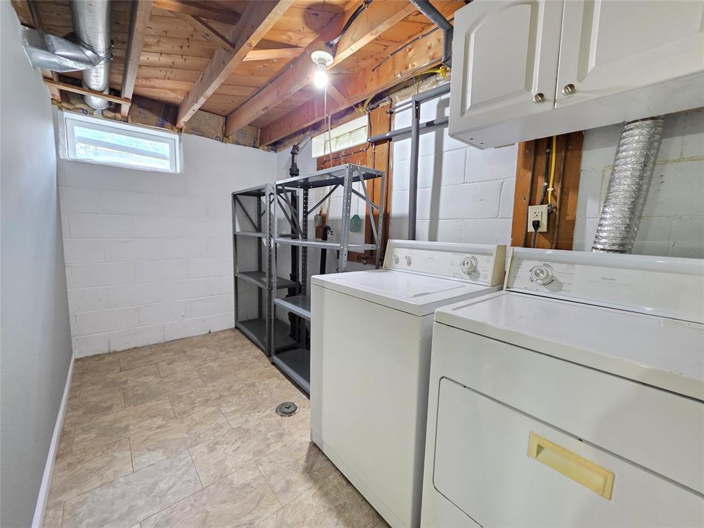 3250 Melby Street Property Photo 28