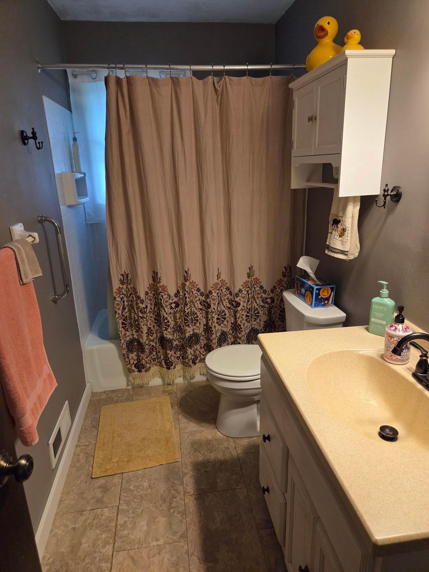 2380 Croixwood Boulevard Property Photo 8