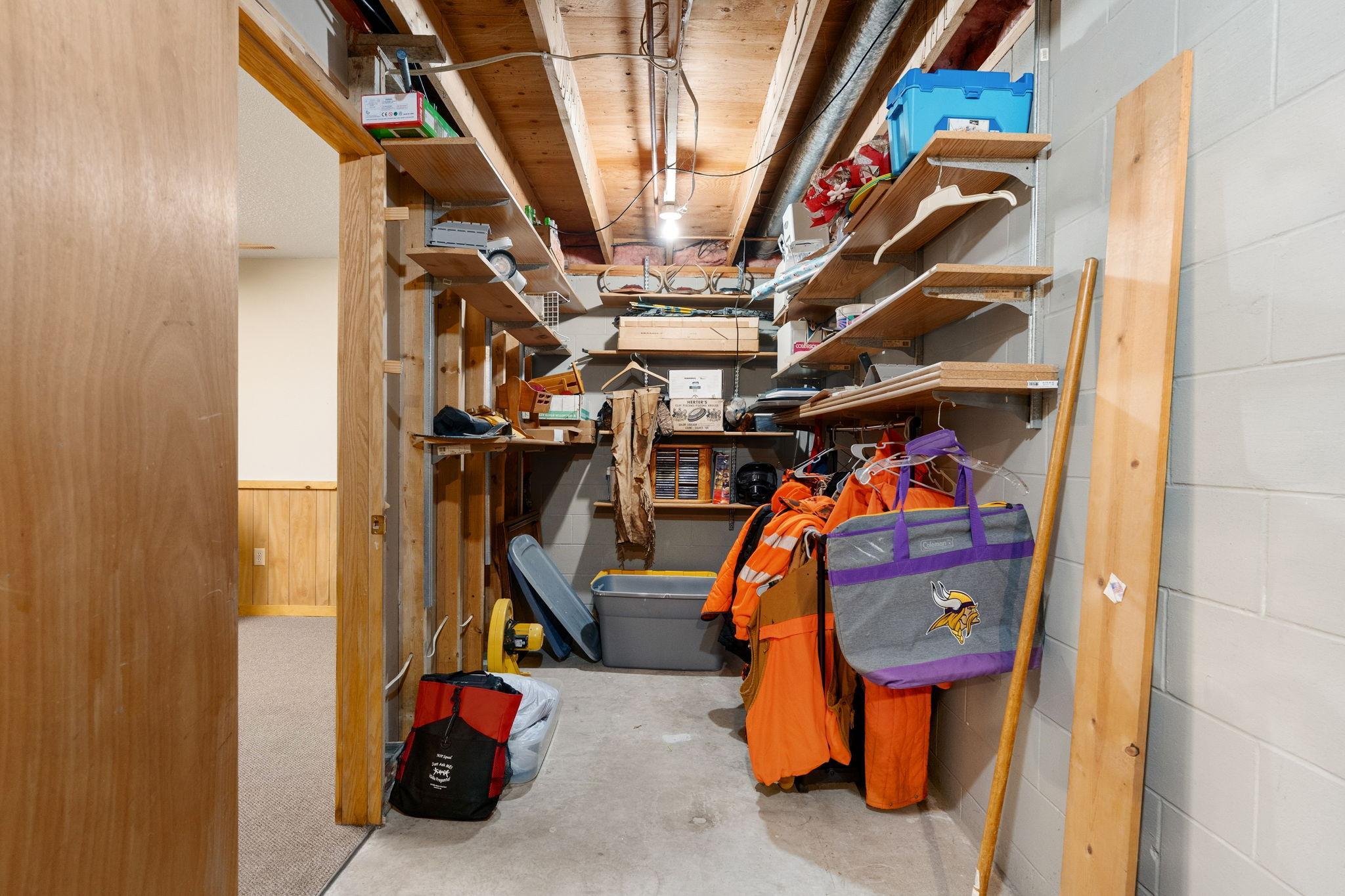 112 13th Avenue Nw Property Photo 35