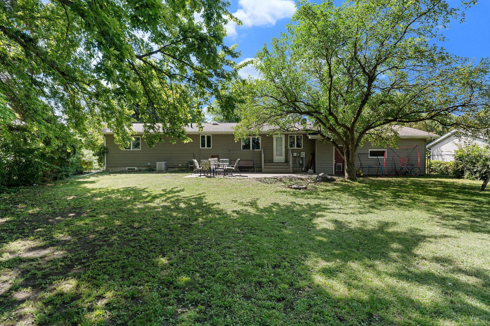 112 13th Avenue Nw Property Photo 37