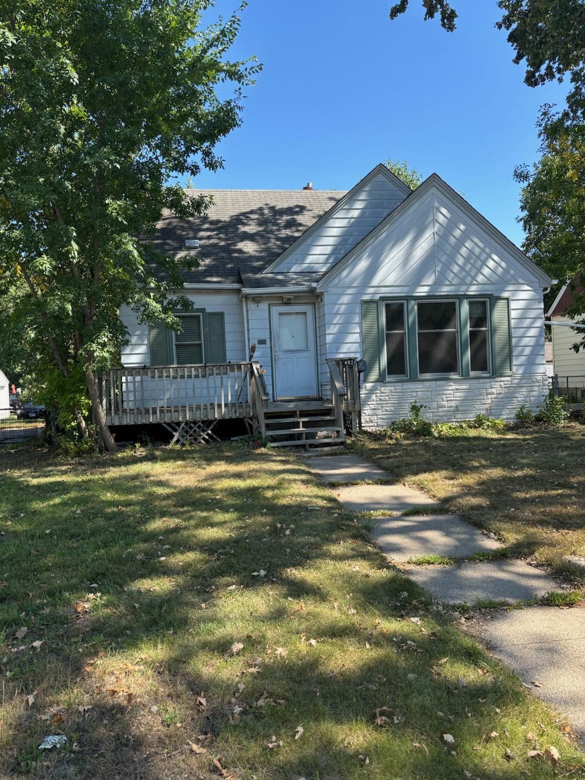 4826 Fremont Avenue N Property Photo 1
