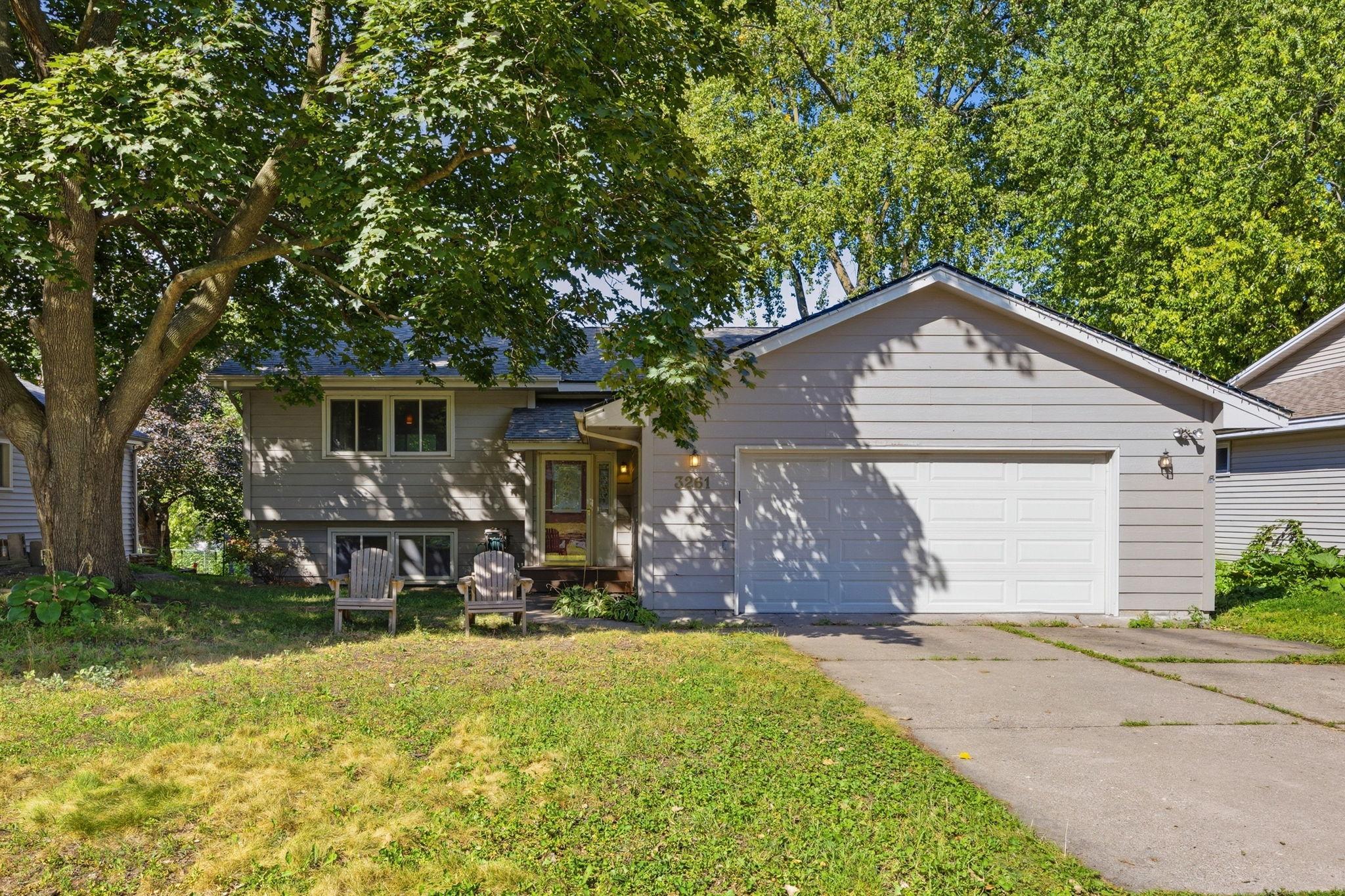 3261 Zane Avenue N Property Photo 7