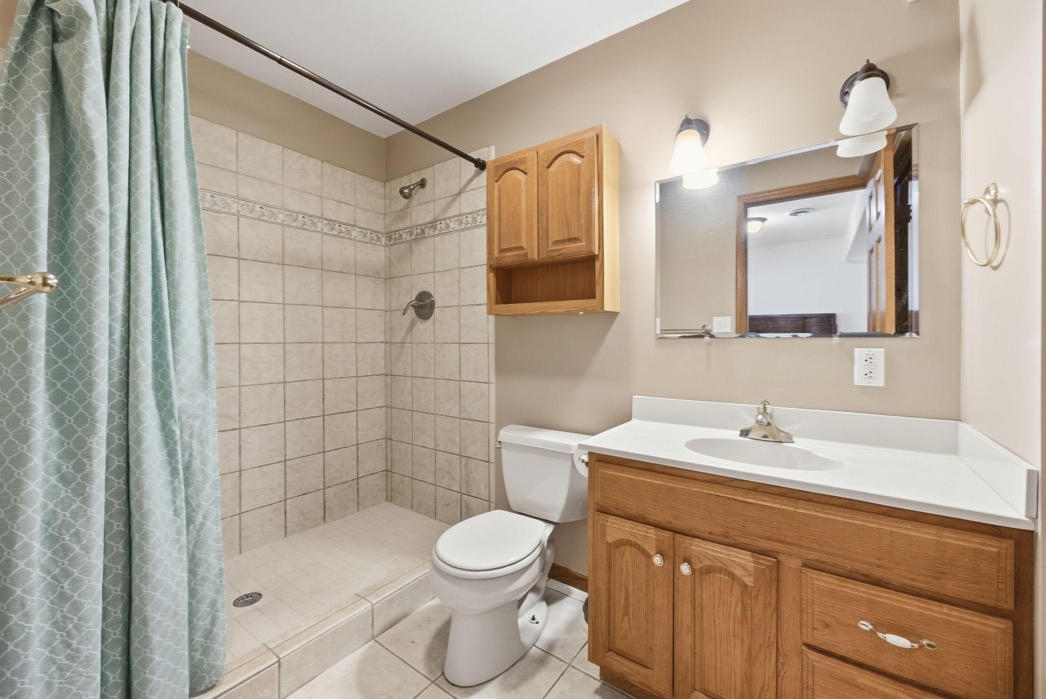 3261 Zane Avenue N Property Photo 16